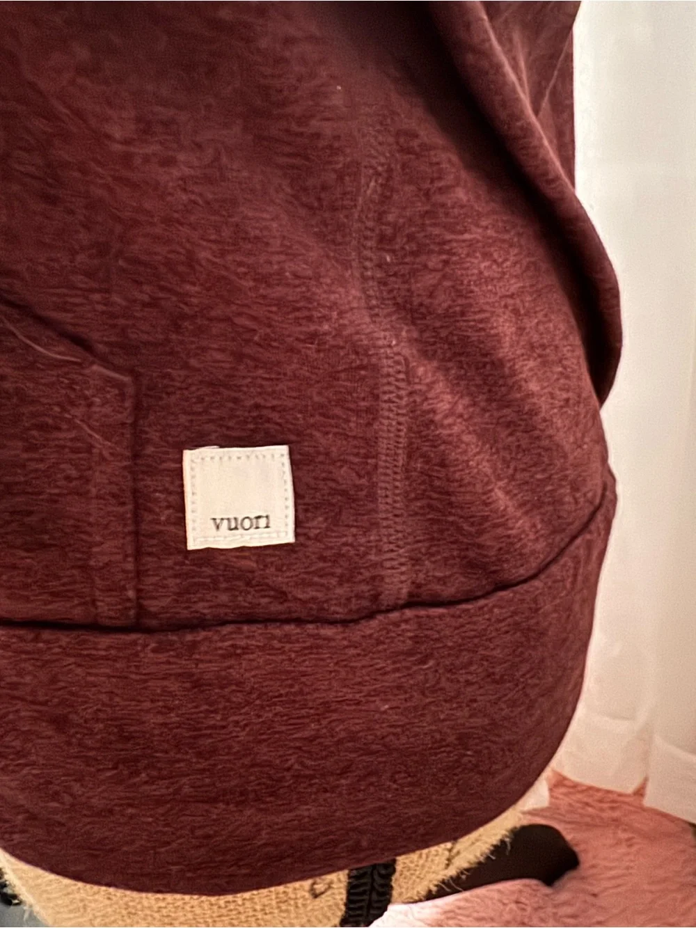 Vuori Women's Halo Zip Hoodie Heather Maroon size XS - Picture 2 of 4